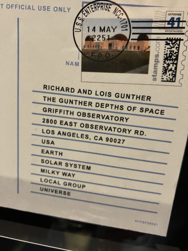 宇宙から見たあなたの住所ってのが書いてあって、これは面白かった