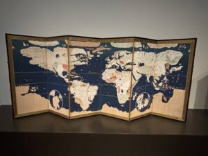 ルーブルアブダビ　昔の世界地図