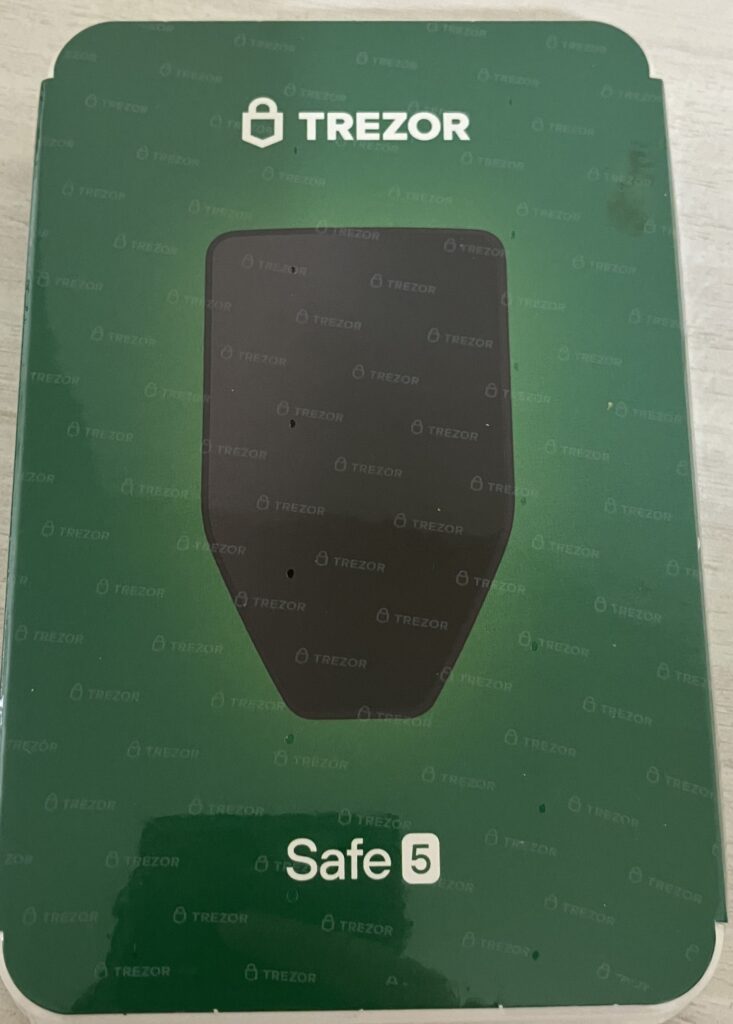 Trezor Safe5表面
